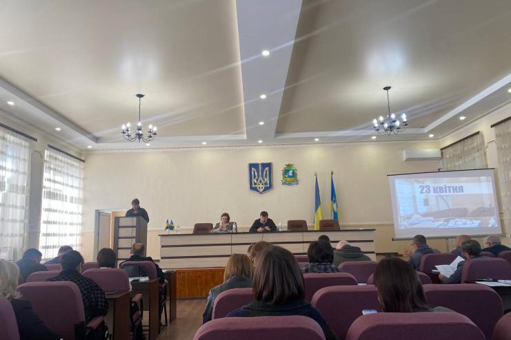 Арцизька міськрада не оплачує утримання своїх квартир: деталі із сесії